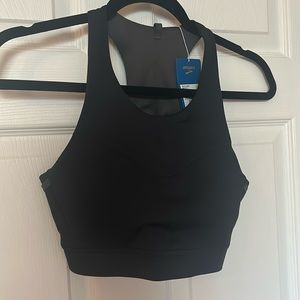 NEW Brooks Run Bra. 36C/D. Moves with me. Sports bra. Drive 3 Pocket Run Bra